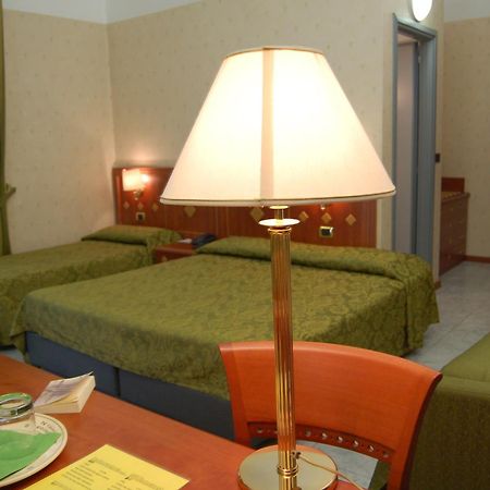 Hotel Chelsea Turin Exteriör bild