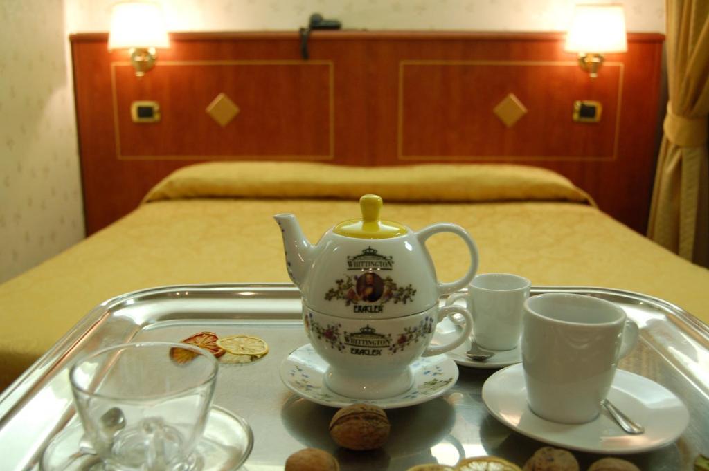 Hotel Chelsea Turin Rum bild