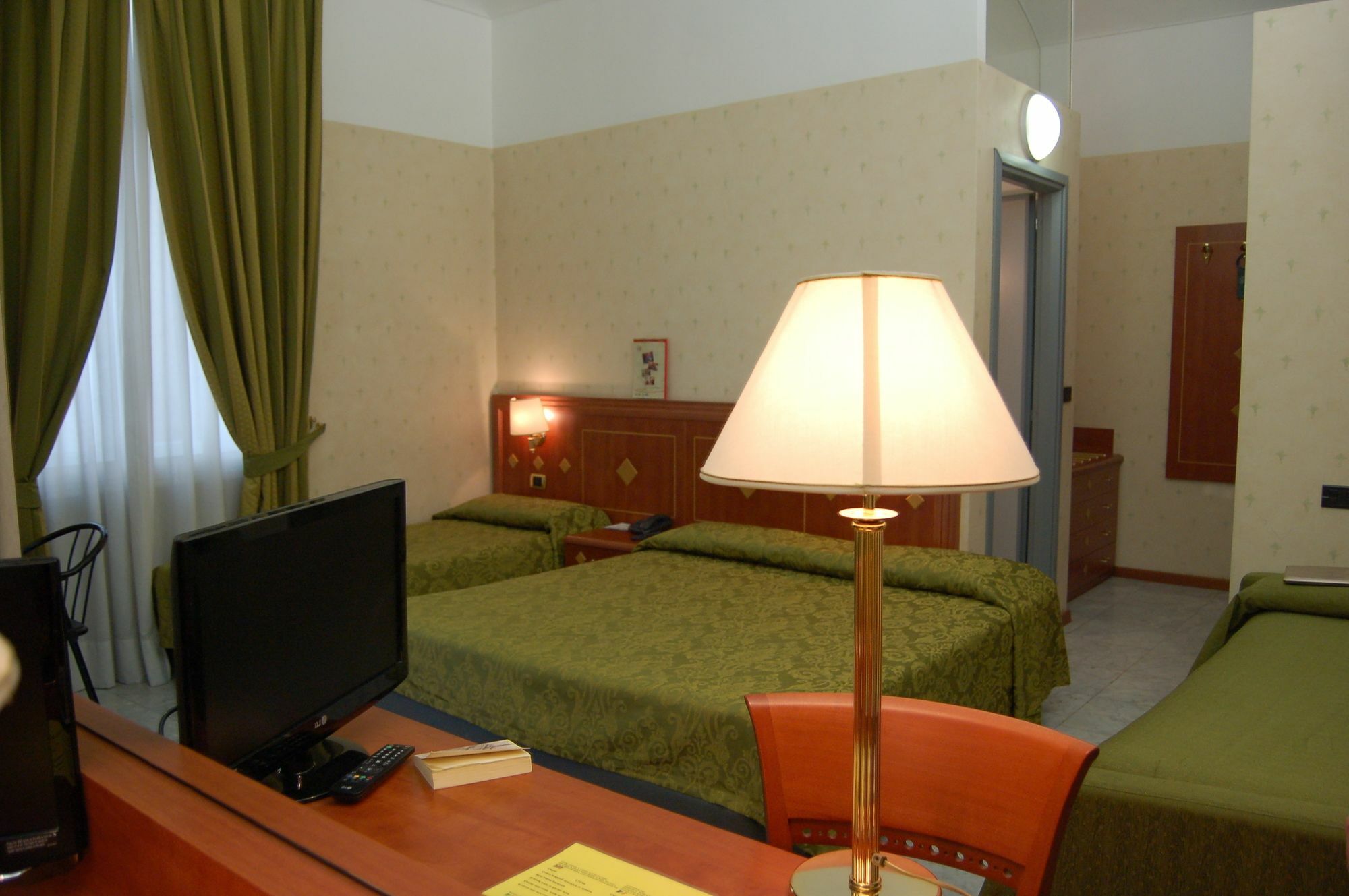 Hotel Chelsea Turin Exteriör bild